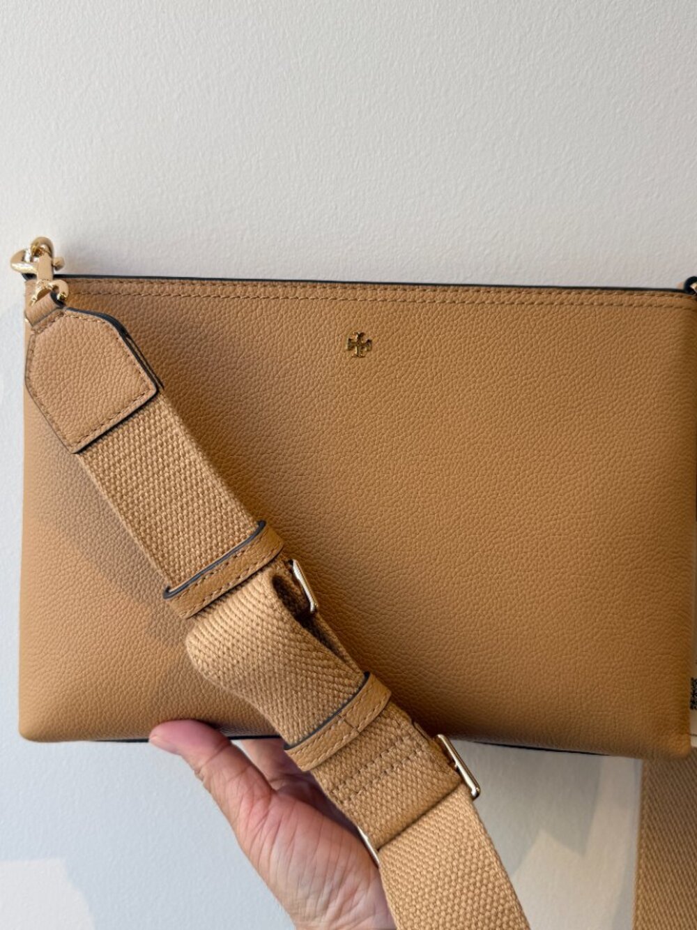 Tory Burch Blake Swingpack Leather Crossbody Messenger 176874 Warm Biscuit $300